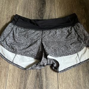 Lululemon gym shorts size 0